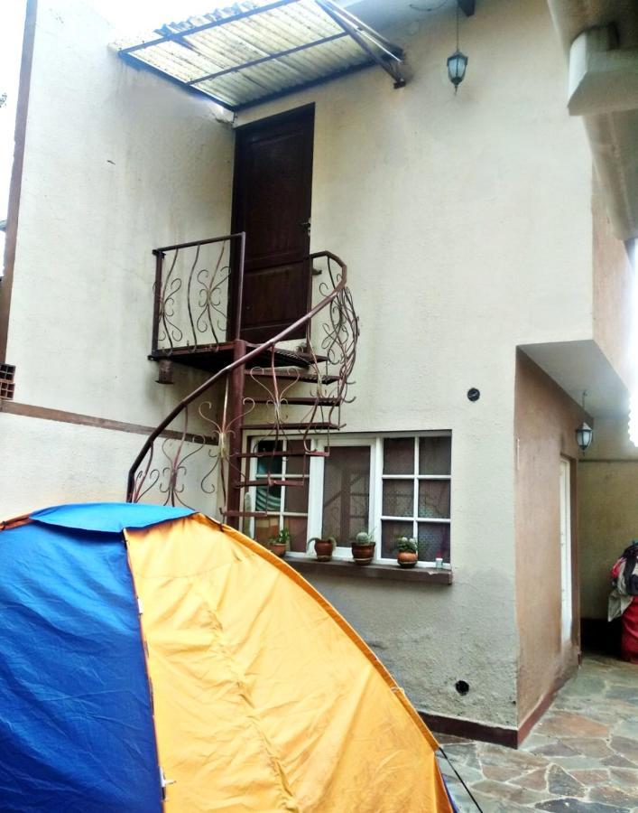 Residencial Moroni - Alojamiento En Cochabamba Bed & Breakfast ภายนอก รูปภาพ