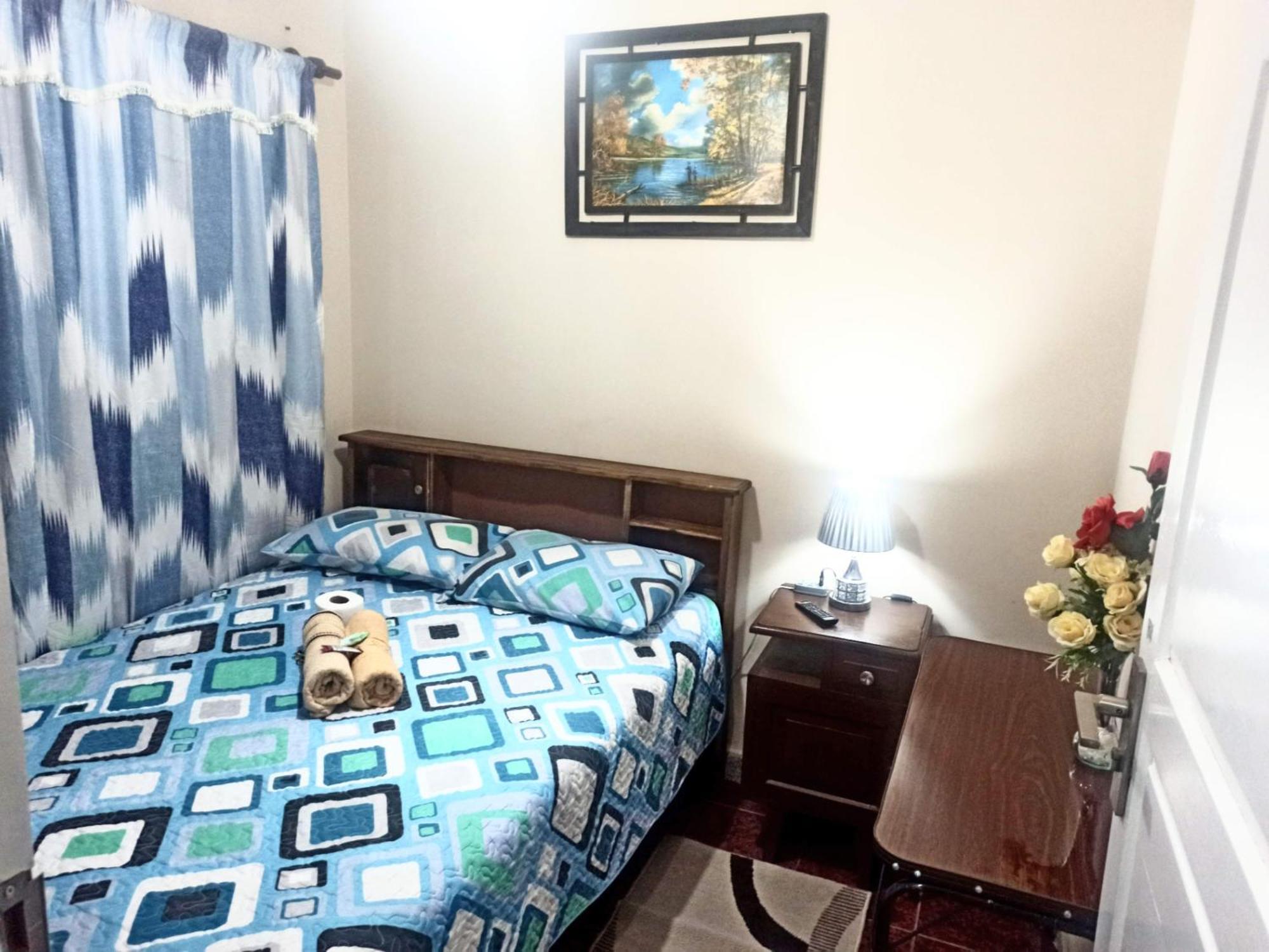 Residencial Moroni - Alojamiento En Cochabamba Bed & Breakfast ภายนอก รูปภาพ